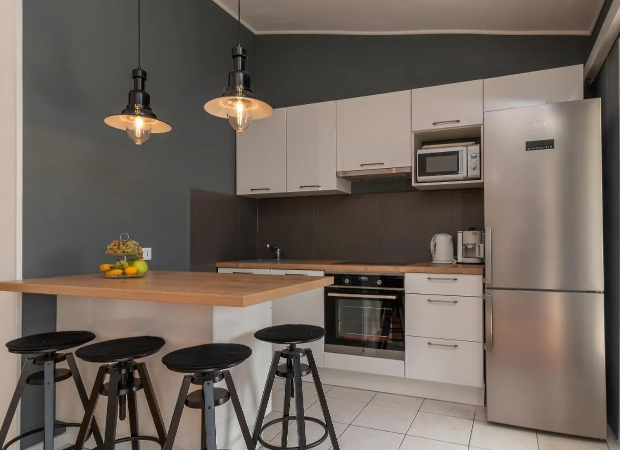 Apartment Mavarstica 16215B تروغير كرواتيا